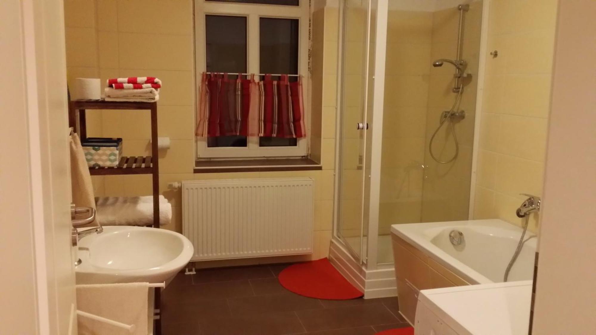Ferienwohnung Rosie Chemnitz Exterior foto